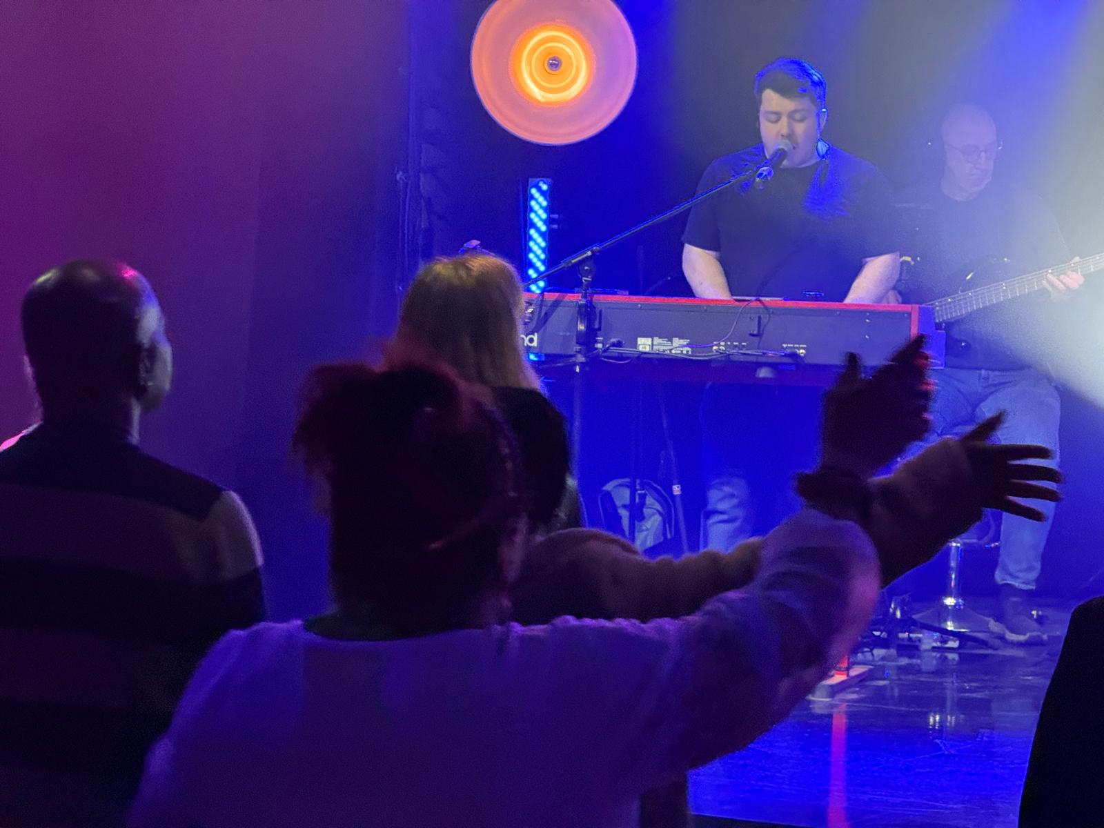 Alive Church worship service